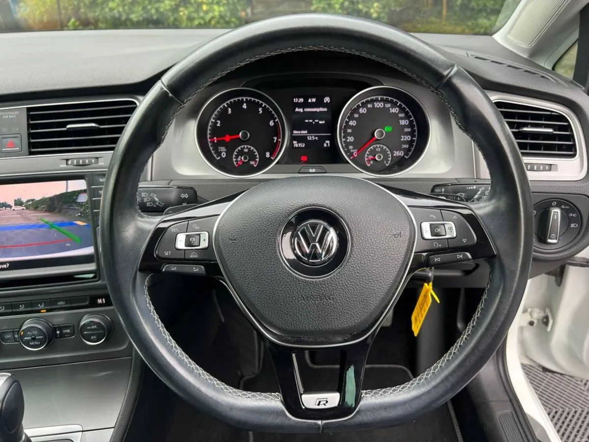 Volkswagen Golf LOUNG EDITION 1.2 TSI AUTO // ADAP - Image 4