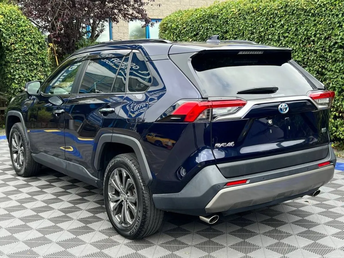 Toyota RAV4 G-SPEC 2.5 HYBRID AWD AUTO // LEATHER - Image 5