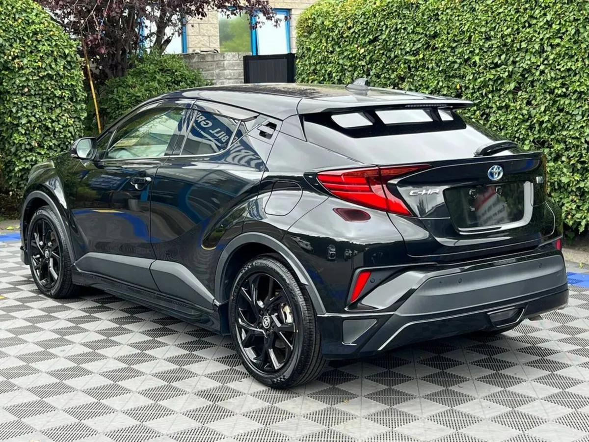Toyota C-HR G MODE-NERO 1.8 HYBRID AUTO // SERVICE - Image 5