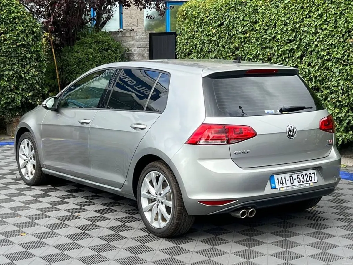 Volkswagen Golf HIGHLINE 1.4 TSI AUTO // ADAPTIVE - Image 5