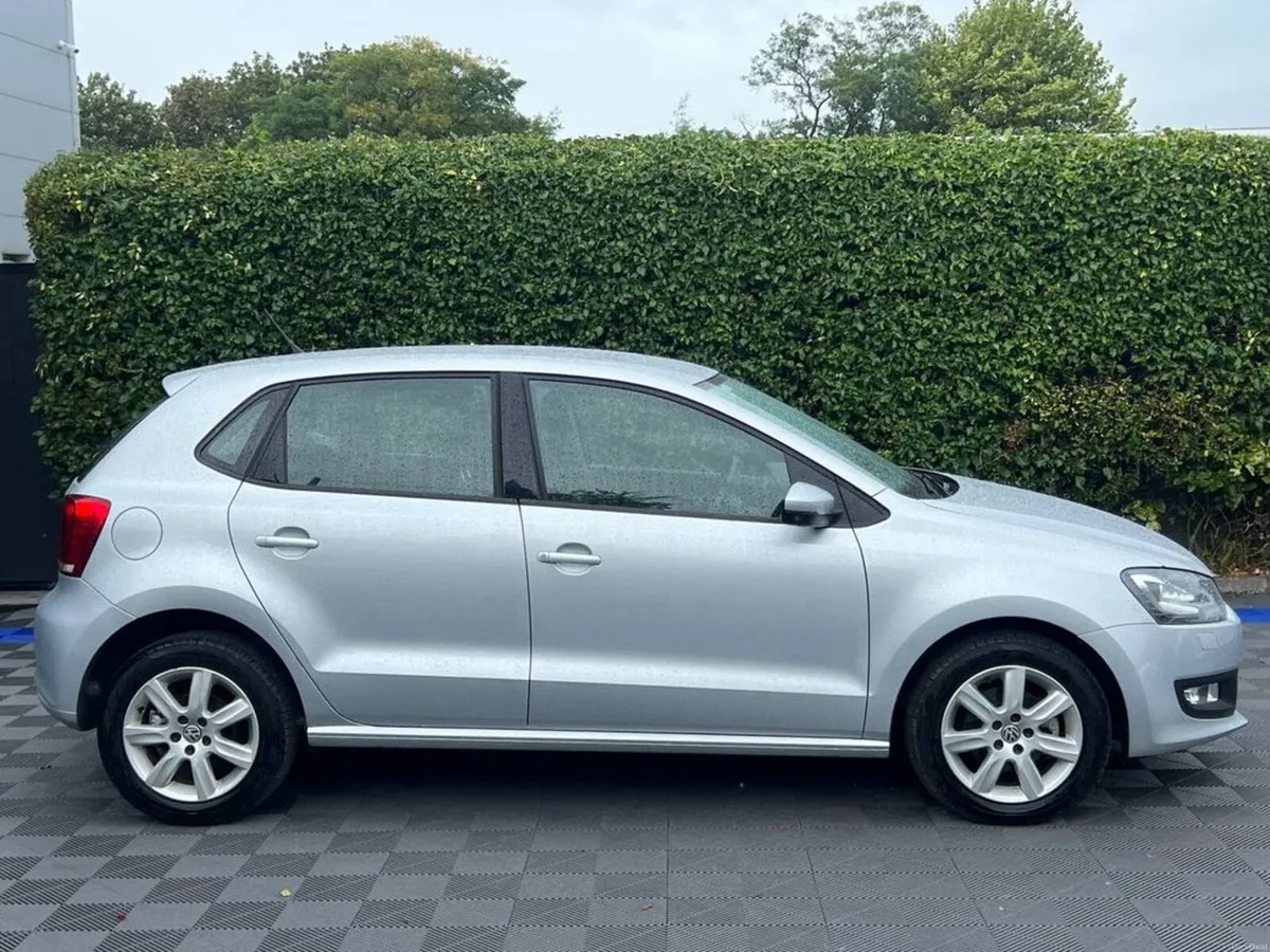 Volkswagen Polo HIGHLINE 1.2 TSI AUTO // LOW MILEA - Image 2