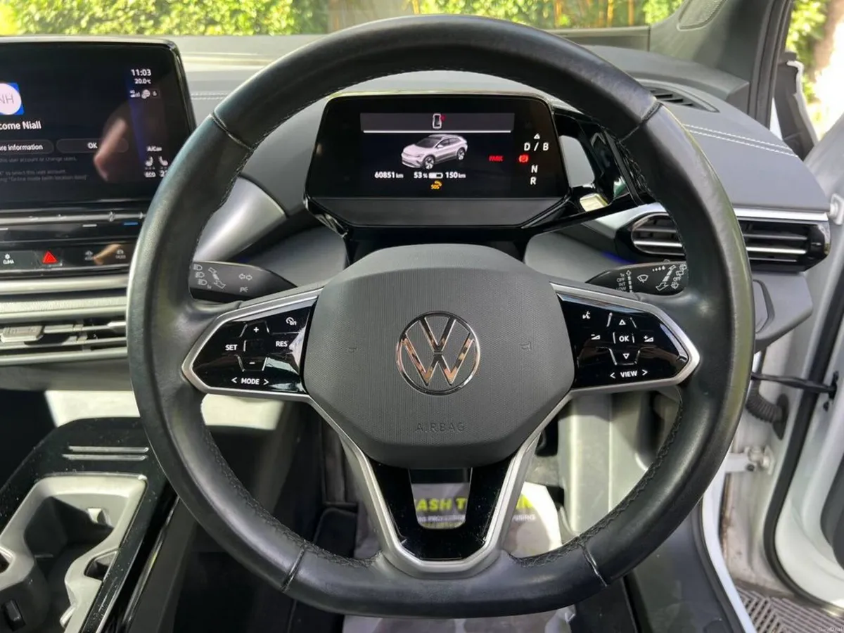 Volkswagen ID.4 PURE 52KWH // ADAPTIVE CRUISE CONT - Image 4