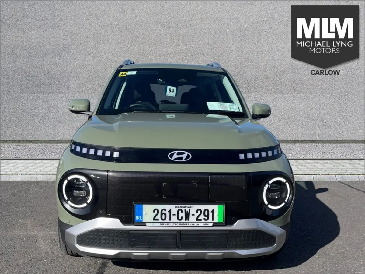 Hyundai INSTER Elegance 49kwh 5DR Auto - Image 2