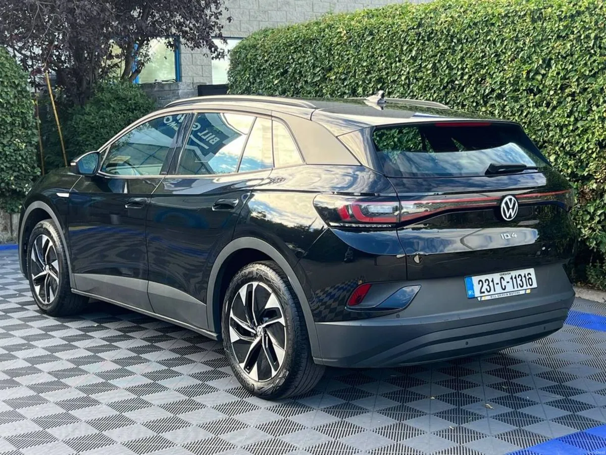 Volkswagen ID.4 PURE 52KWH //ADAPTIVE CRUISE CONTR - Image 6