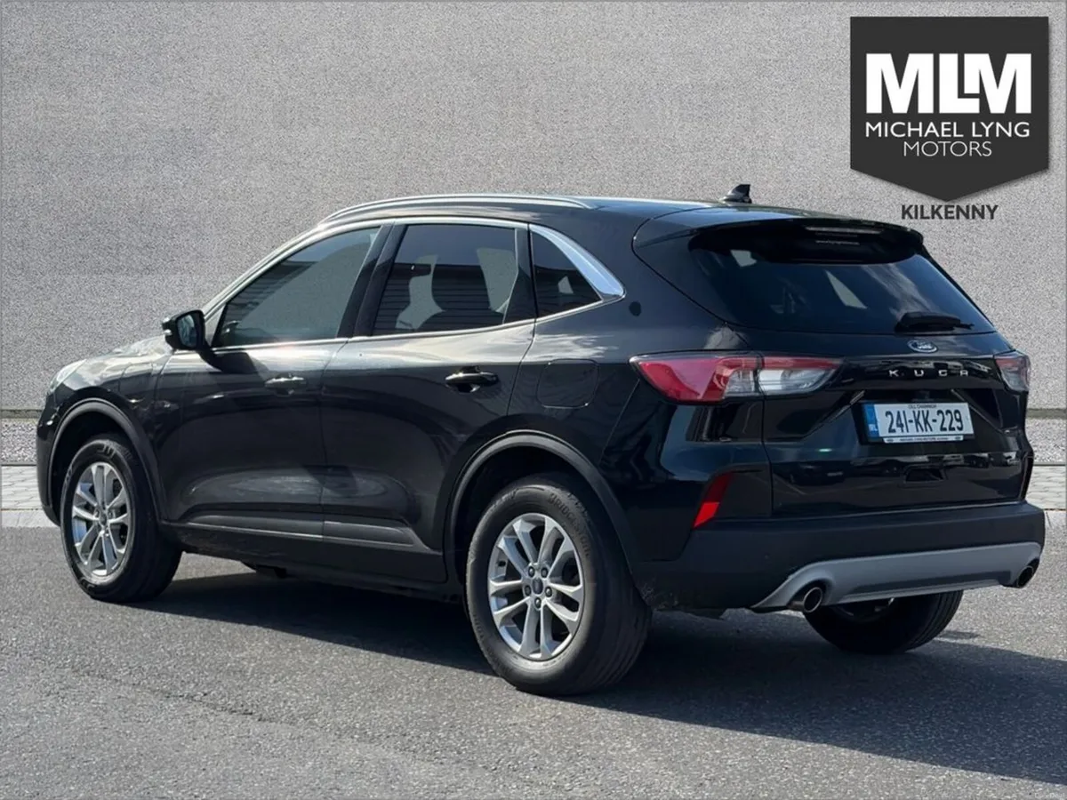 Ford Kuga Titanium 2.5phev225 S6.2 CT 4D - Image 5