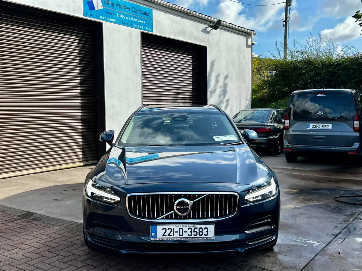Volvo V90 2022 - Image 4