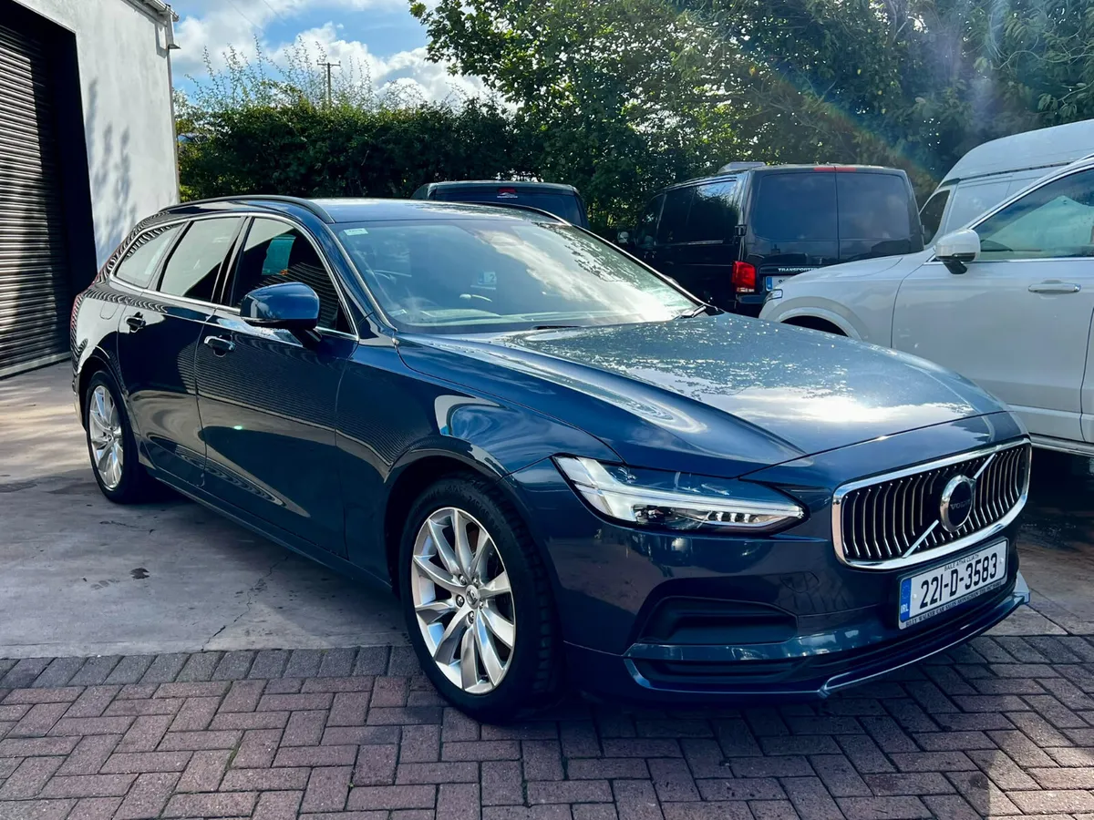 Volvo V90 2022 - Image 1