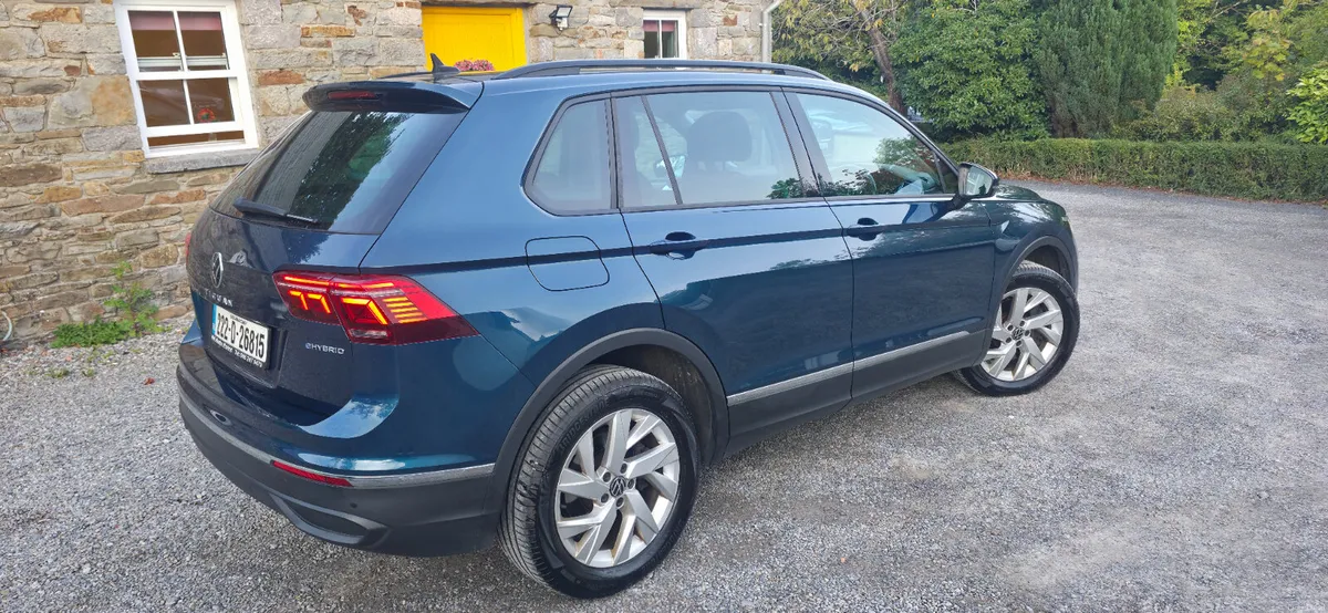 Volkswagen Tiguan 2022 1.4 PHEV - Image 5