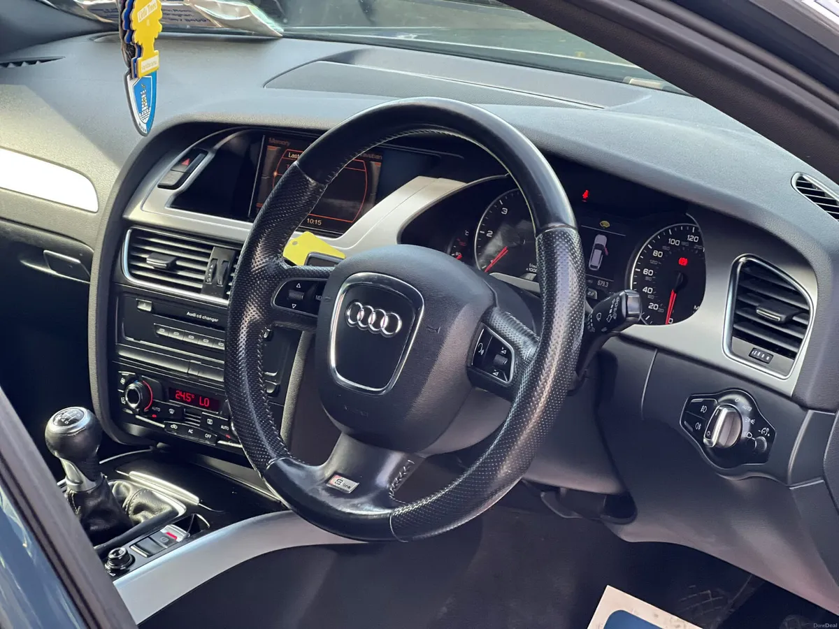 Audi A4 2009 S line estate - Image 5