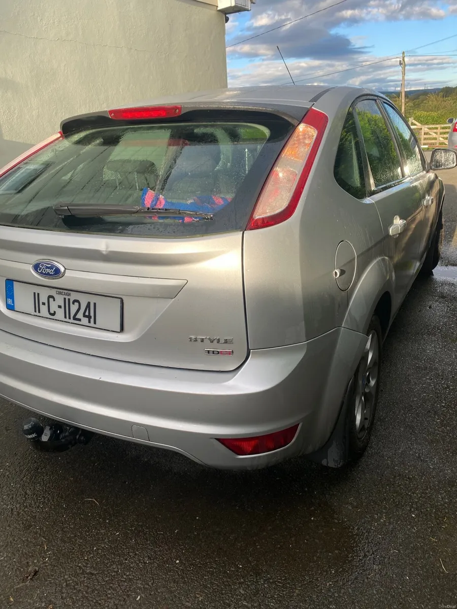 Ford Focus 2011 - Image 5