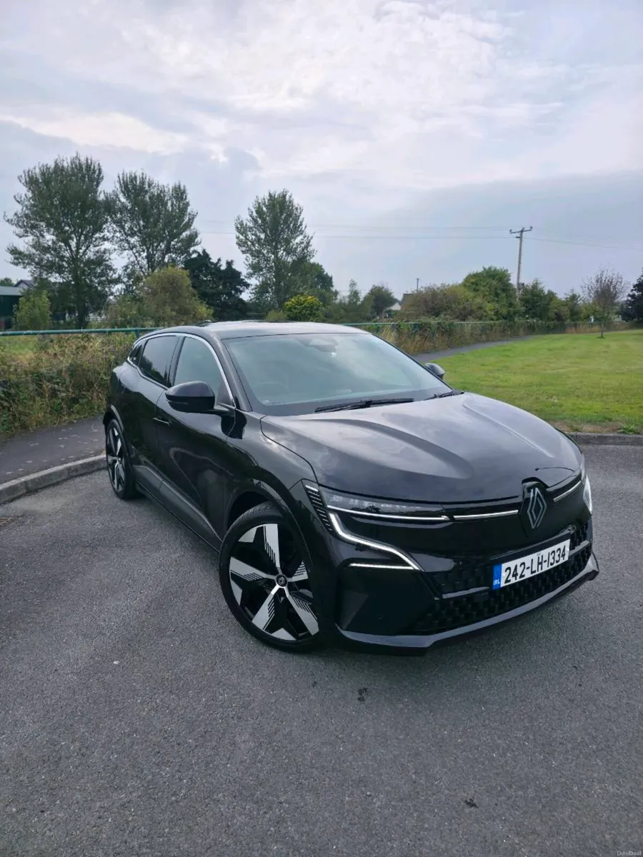 ⚫️2024 Renault Megane E-Tech EV60 220hp Techno+⚫️ - Image 1
