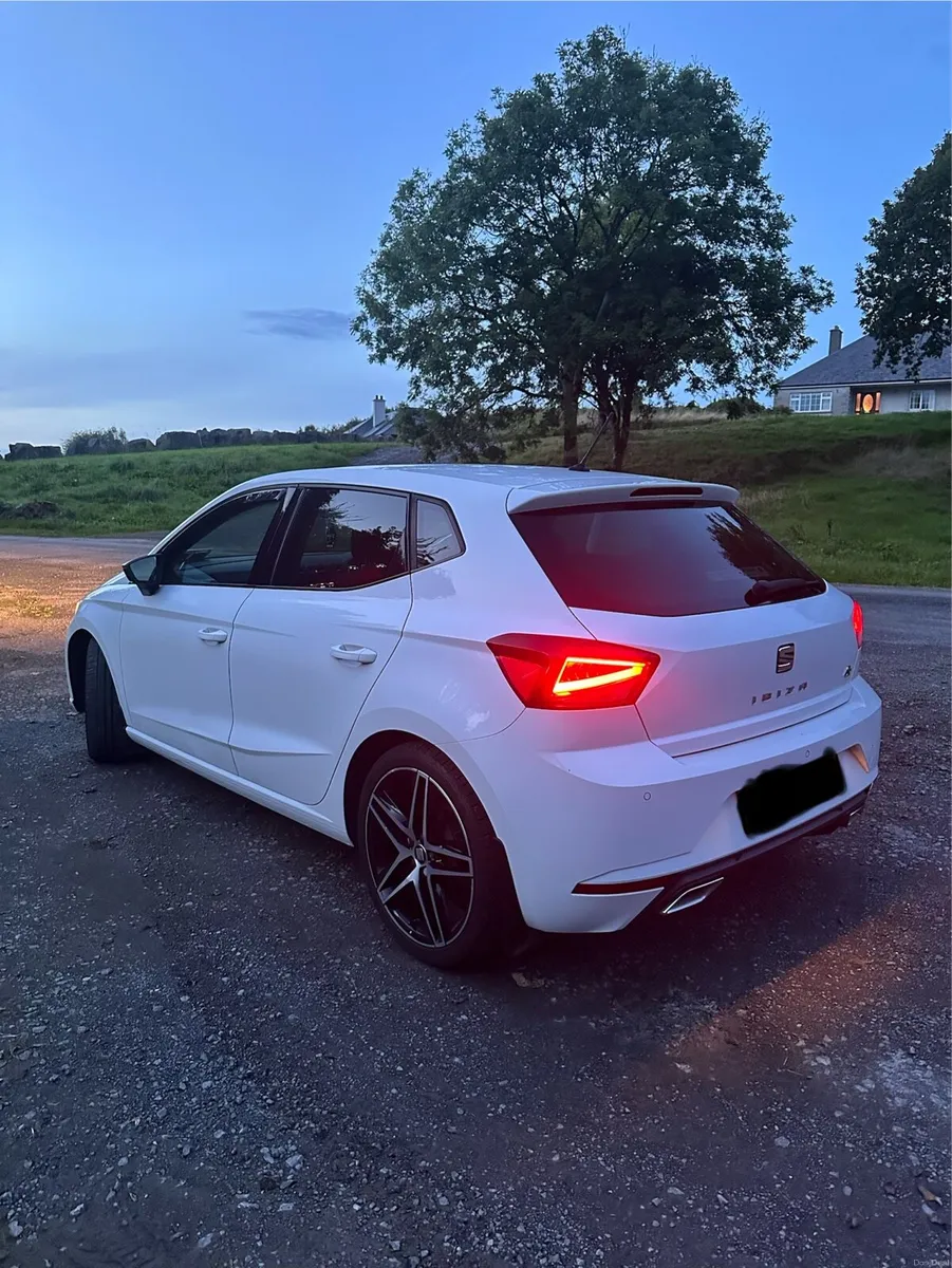 182 seat Ibiza FR - Image 2