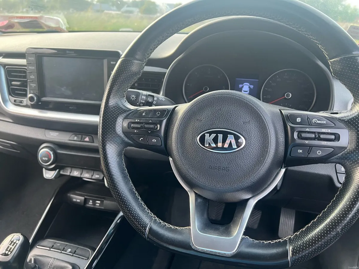 🔴Kia Stonic 181 1.6D – New NCT 01/28 – Taxed - Image 5