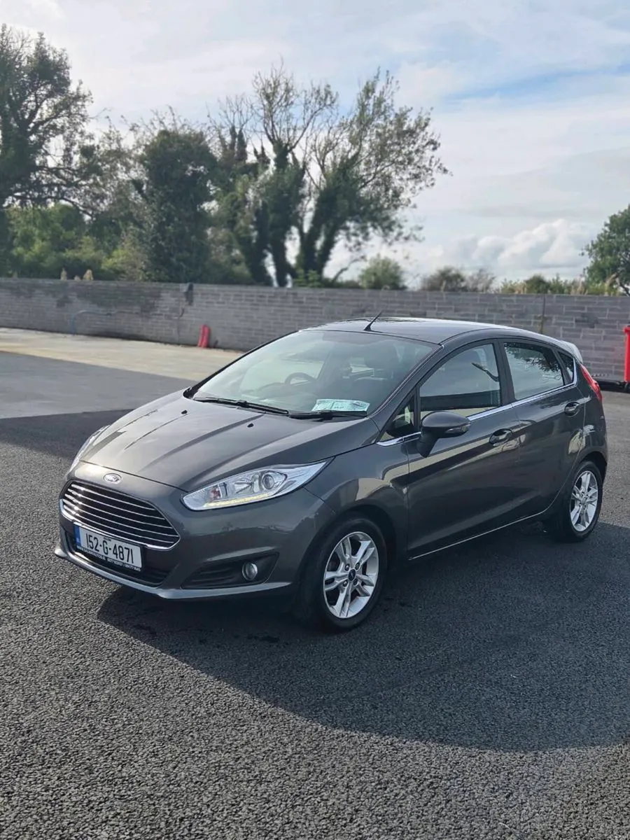 FORD FIESTA ZETEC - Image 1