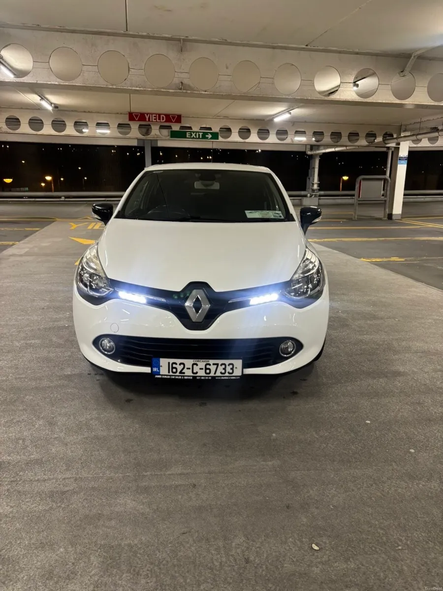 Renault Clio Dynamique Nav 1.1L Petrol *Fresh NCT* - Image 2