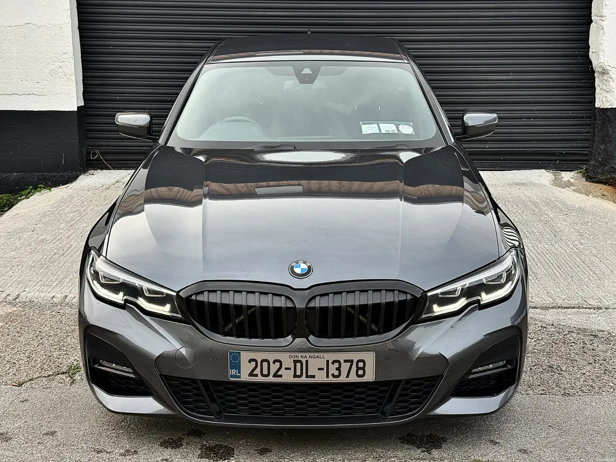 ⚫️BMW 3-Series 202 M-Sport⚫️ - Image 3
