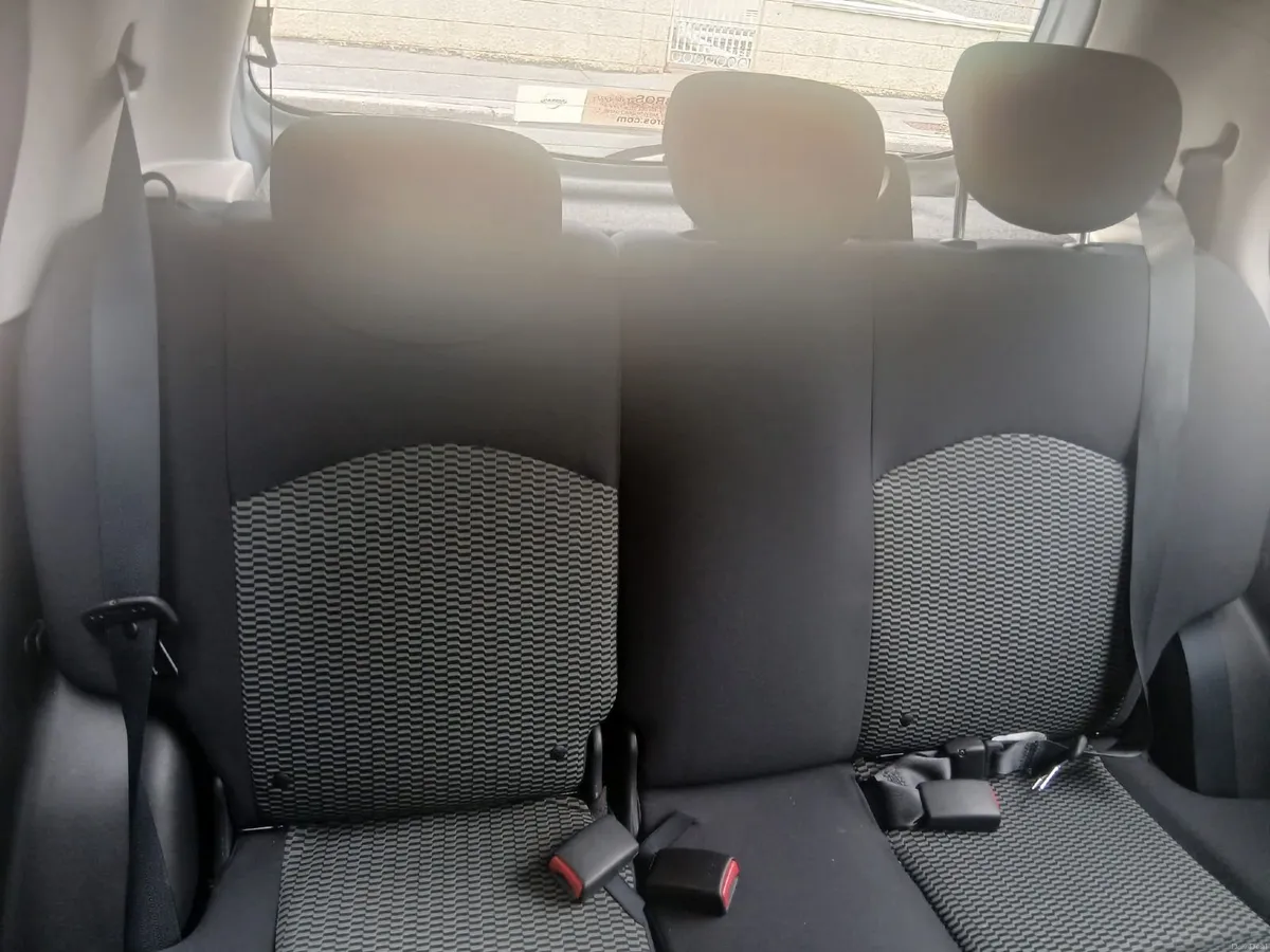 Nissan Micra 2015 - Image 2