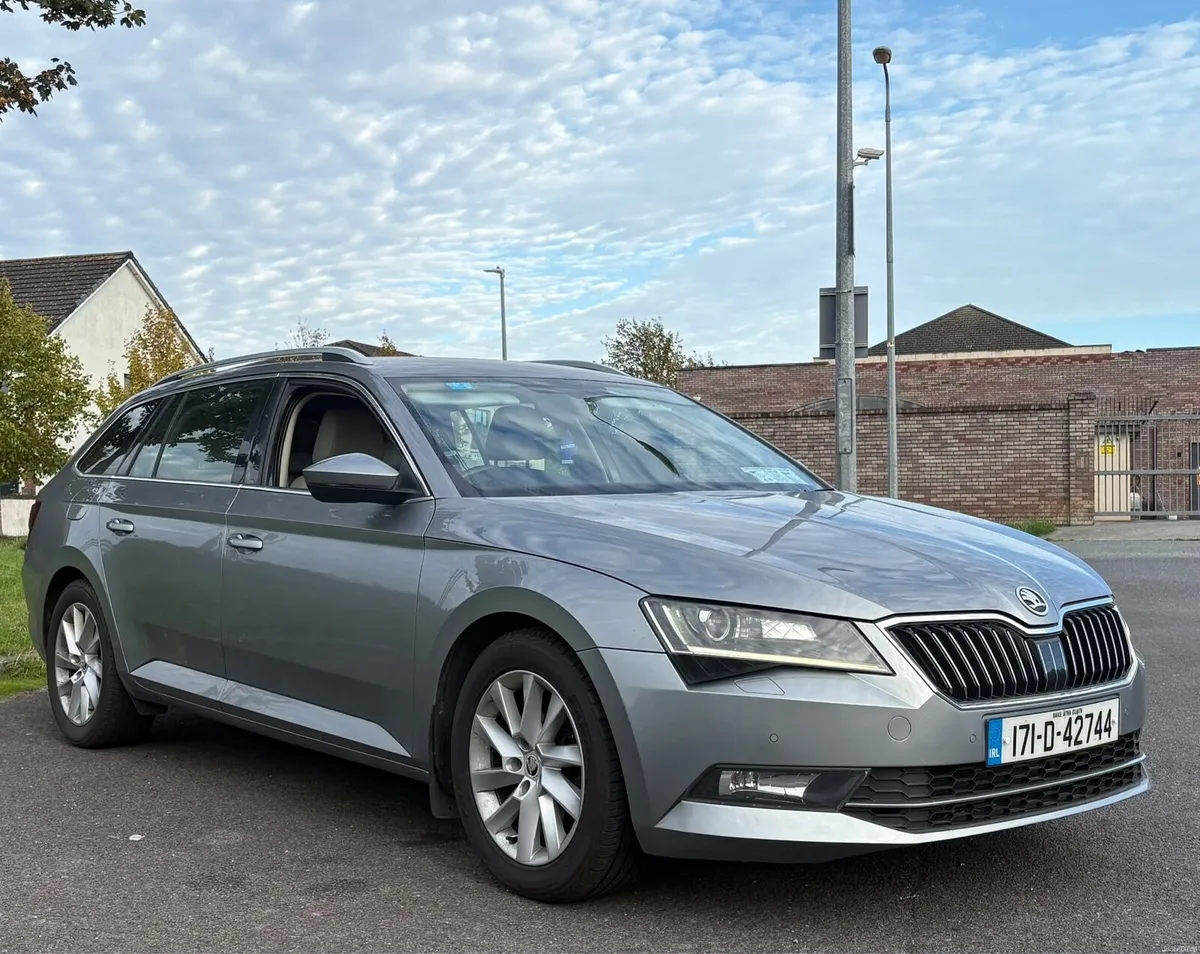 Skoda superb - Image 2