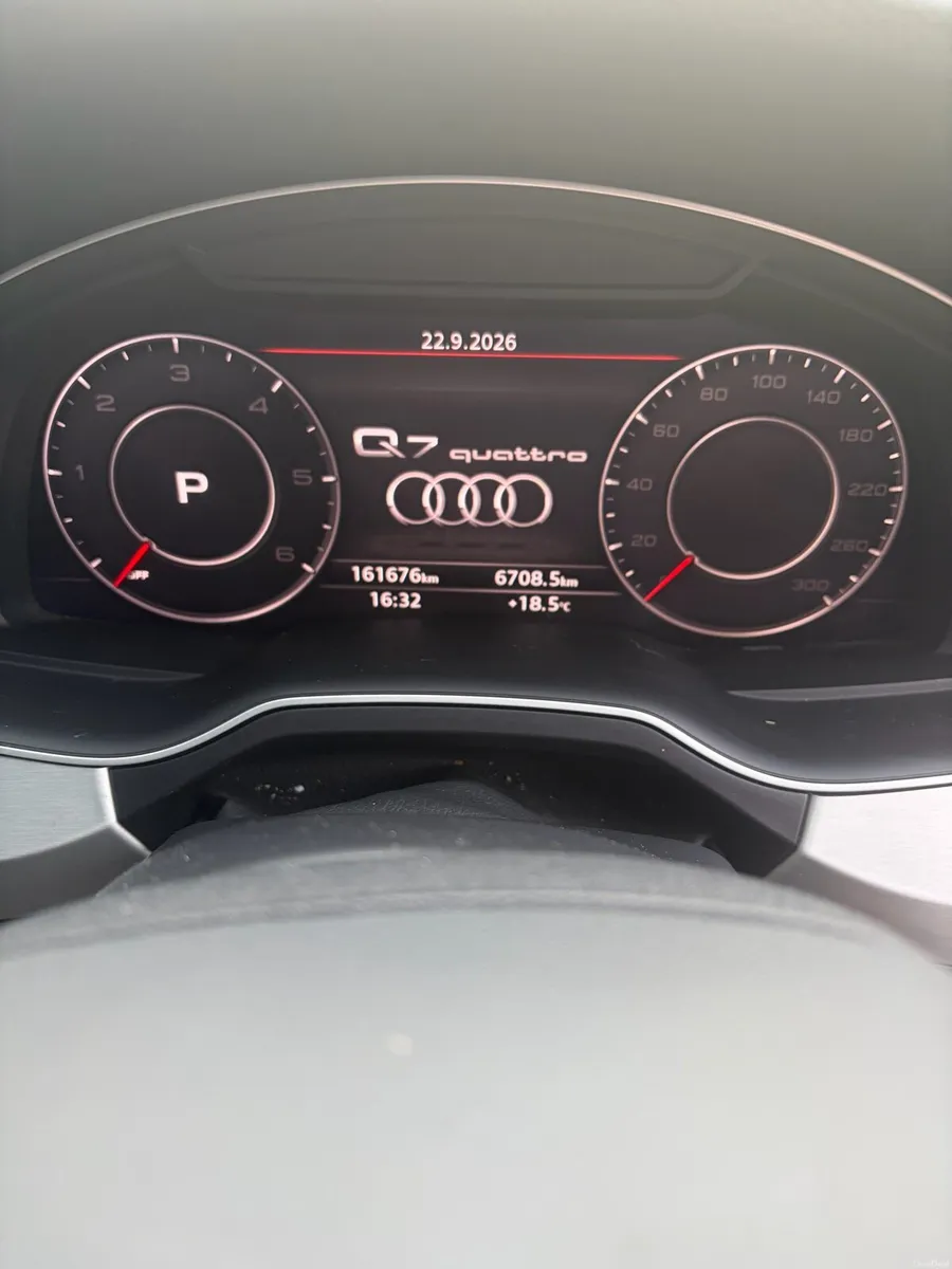 Audi Q7 Quattro s line - Image 5