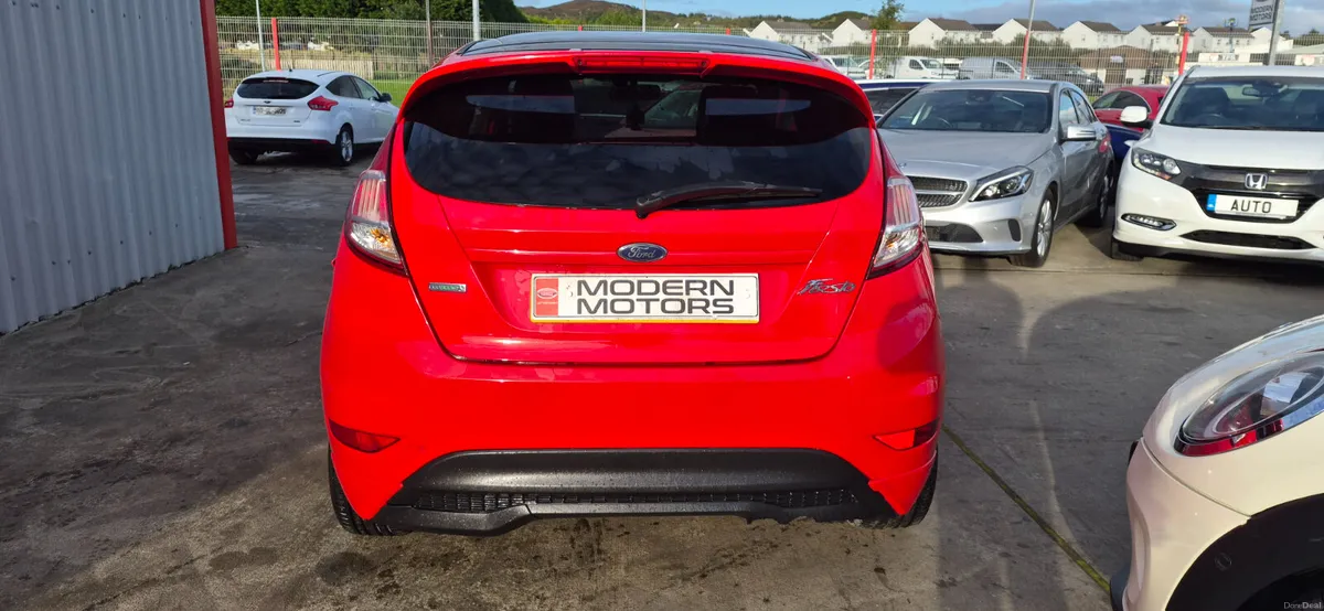 Ford Fiesta st-line 1.0 eco 140bhp race red - Image 6
