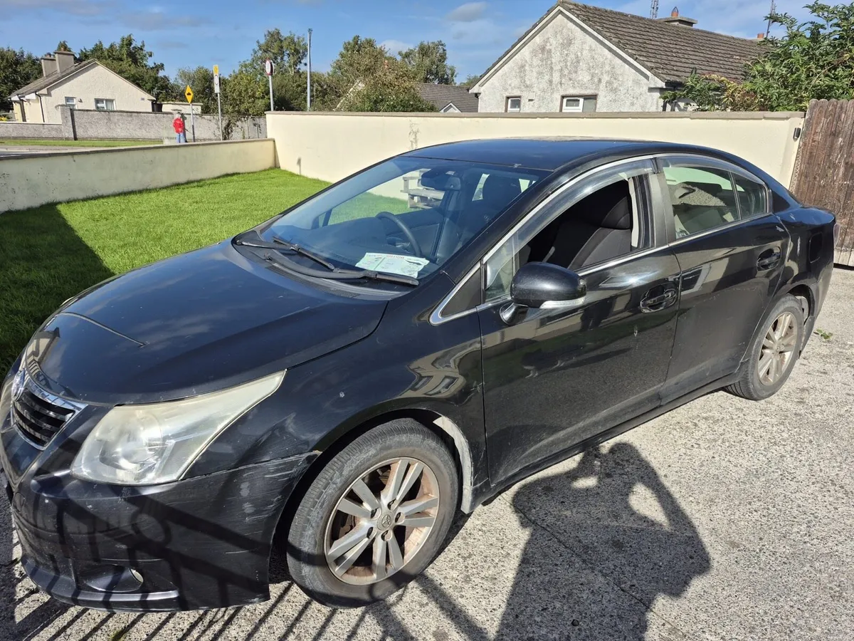 Toyota Avensis - Image 2