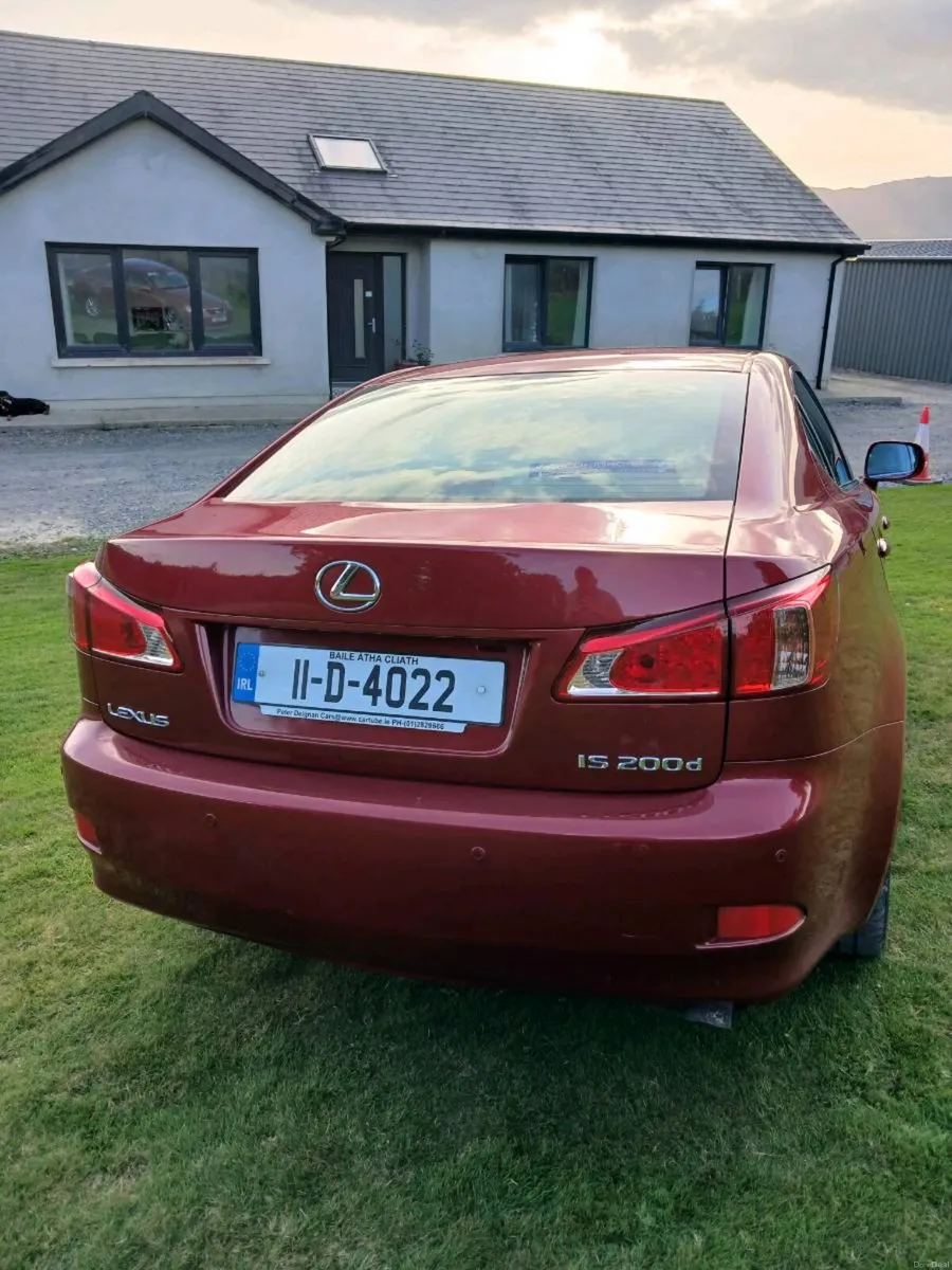 Lexus is200d - Image 2