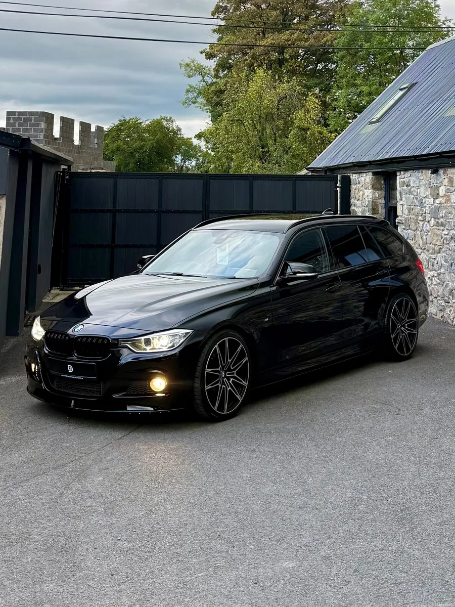 2014 BMW 320D TOURING M SPORT AUTO - Image 3