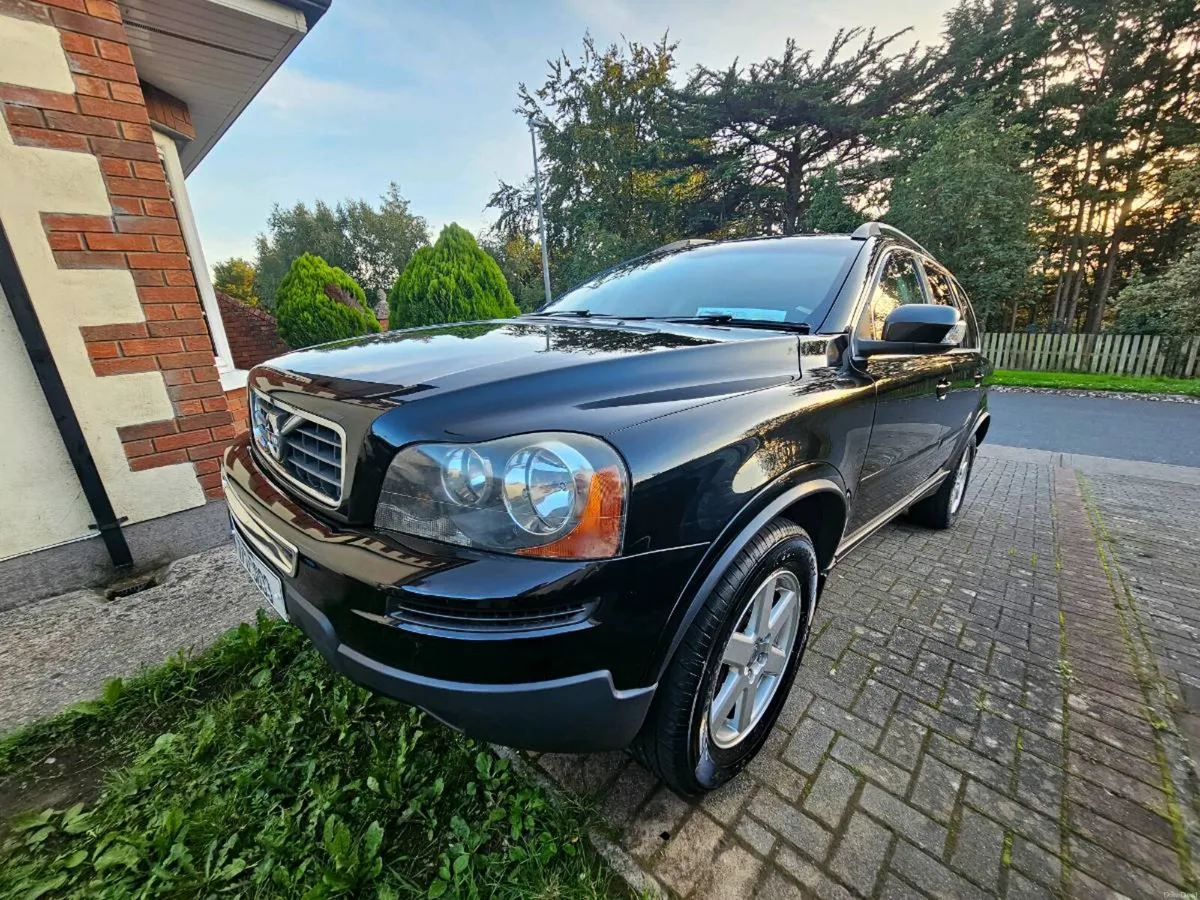 Volvo XC90 - Image 3