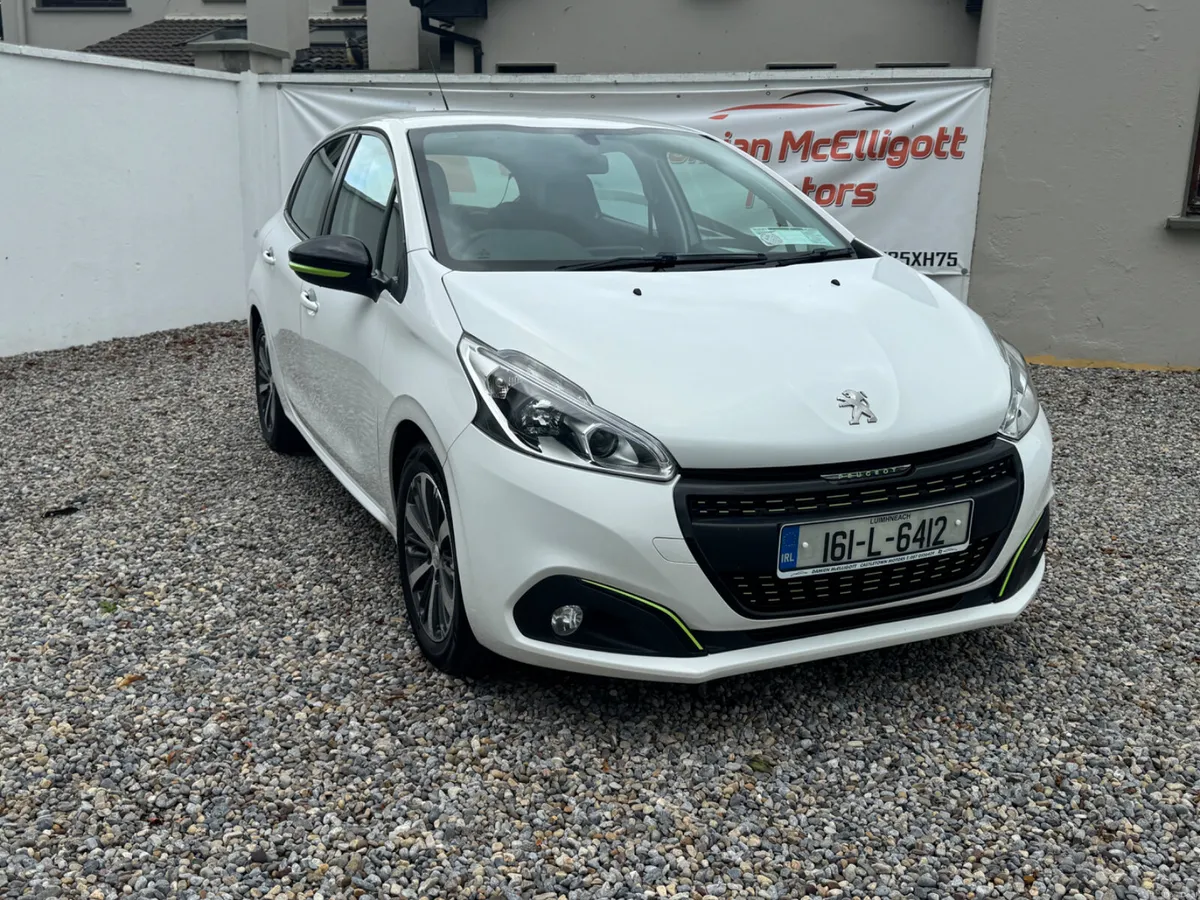 2016 Peugeot 208 - Image 3