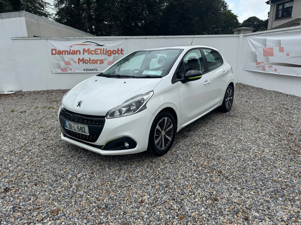 2016 Peugeot 208 - Image 2