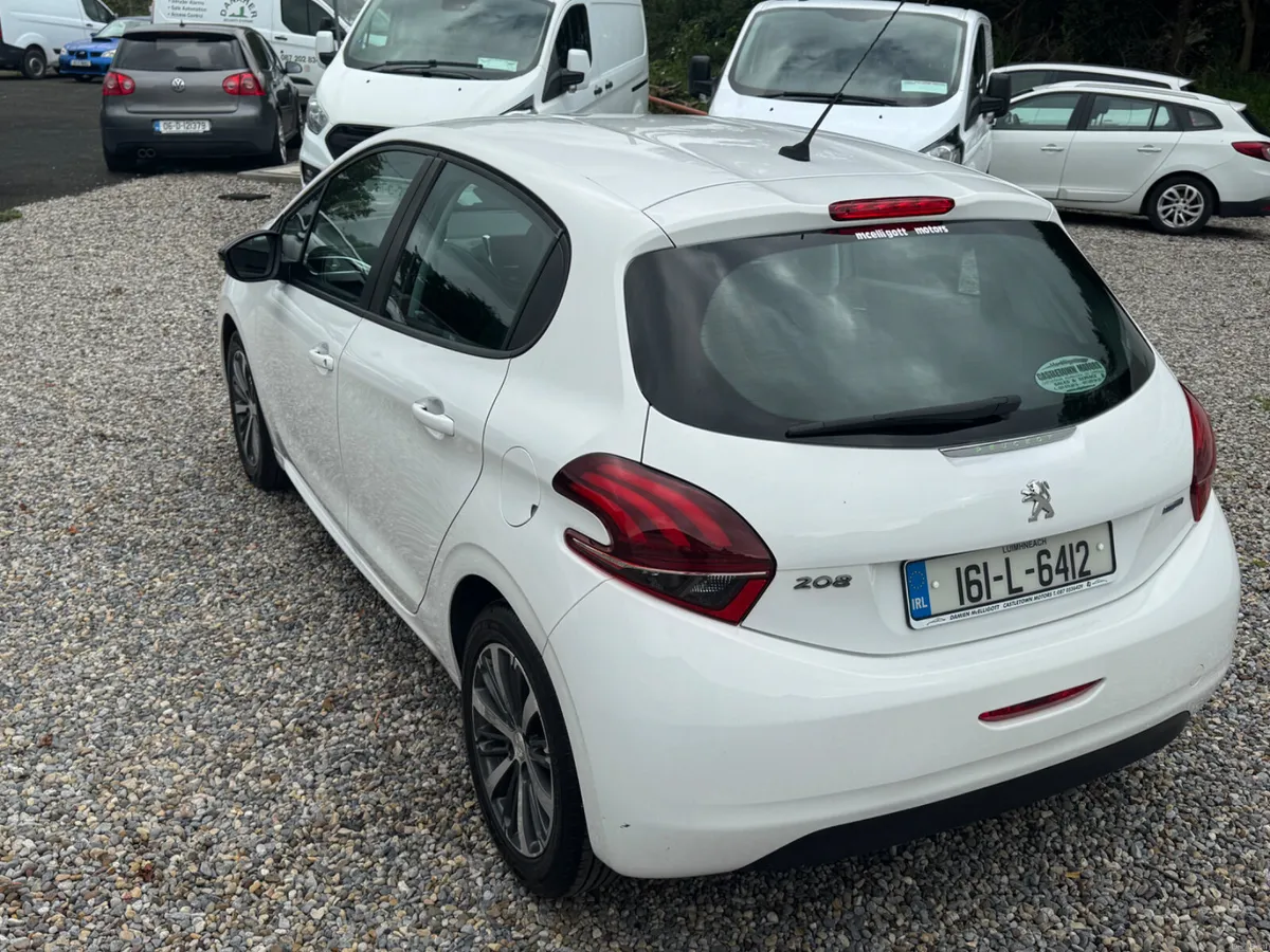 2016 Peugeot 208 - Image 5