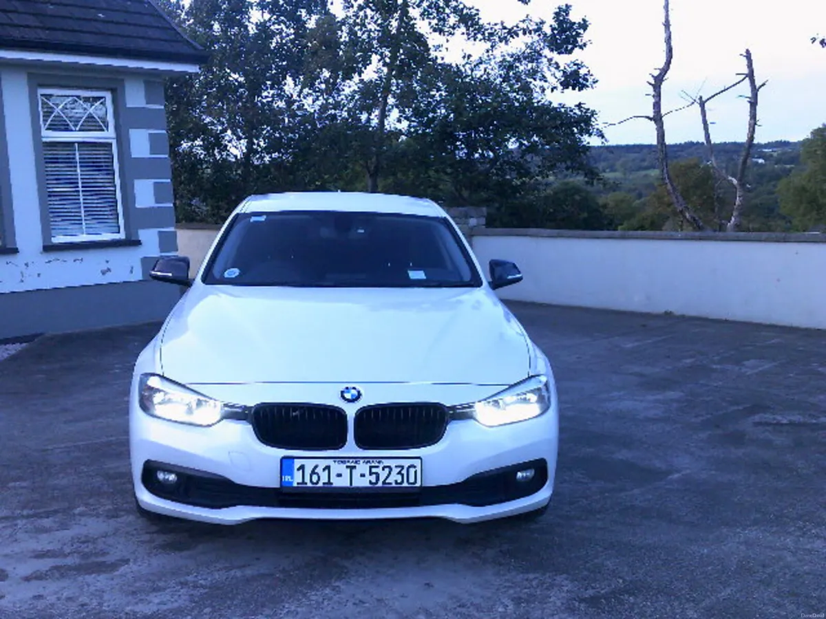 BMW 3-Series 2016 - Image 2