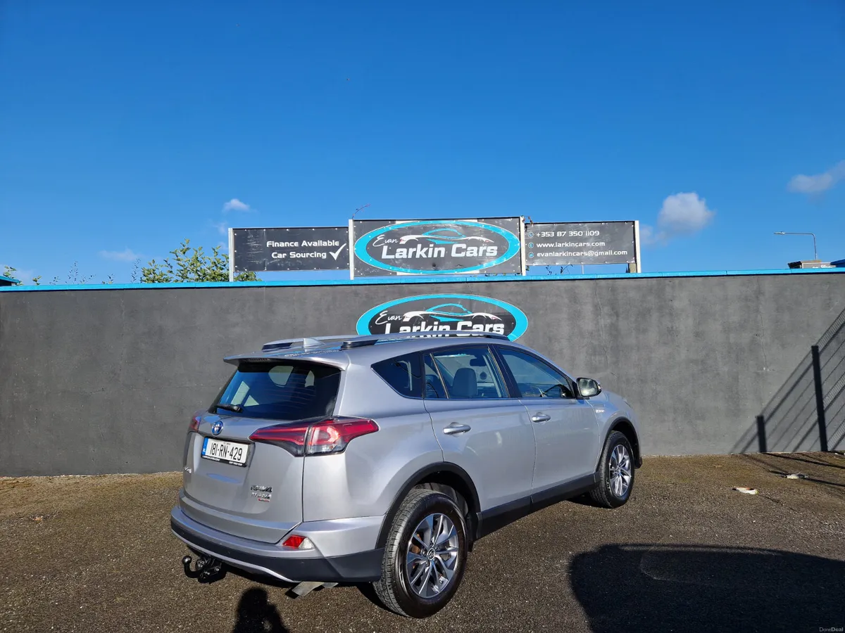 181 Toyota RAV4 Self Charging Hybrid Automatic - Image 5