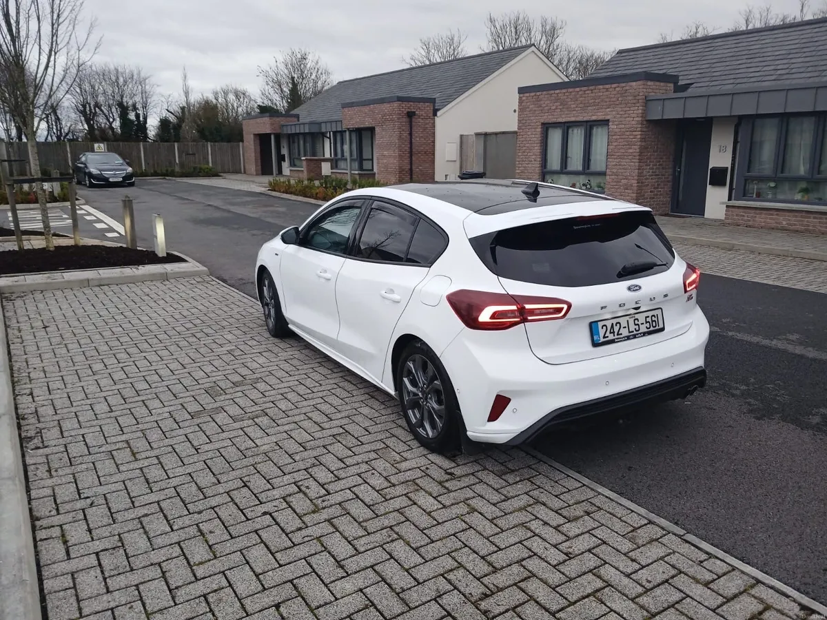 Ford Focus 2024 - Image 4