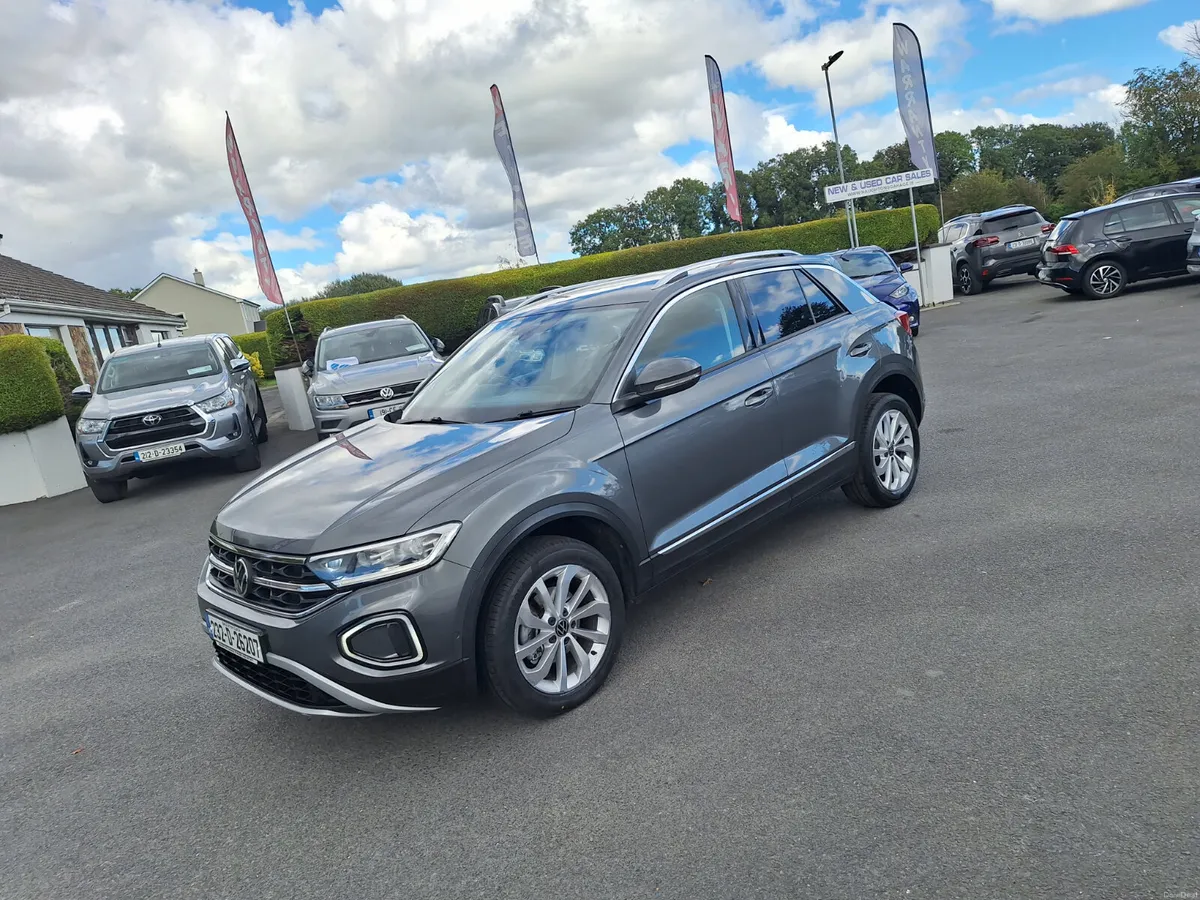 Volkswagen T-Roc 1.5 Automatic *Heat Seats/Camera - Image 6