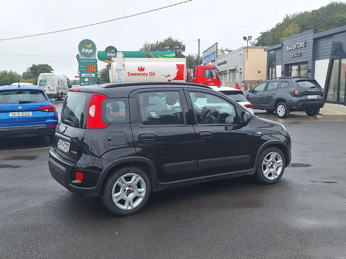 Fiat Panda 1.0 Hybrid *High Spec/Value For Money - Image 3