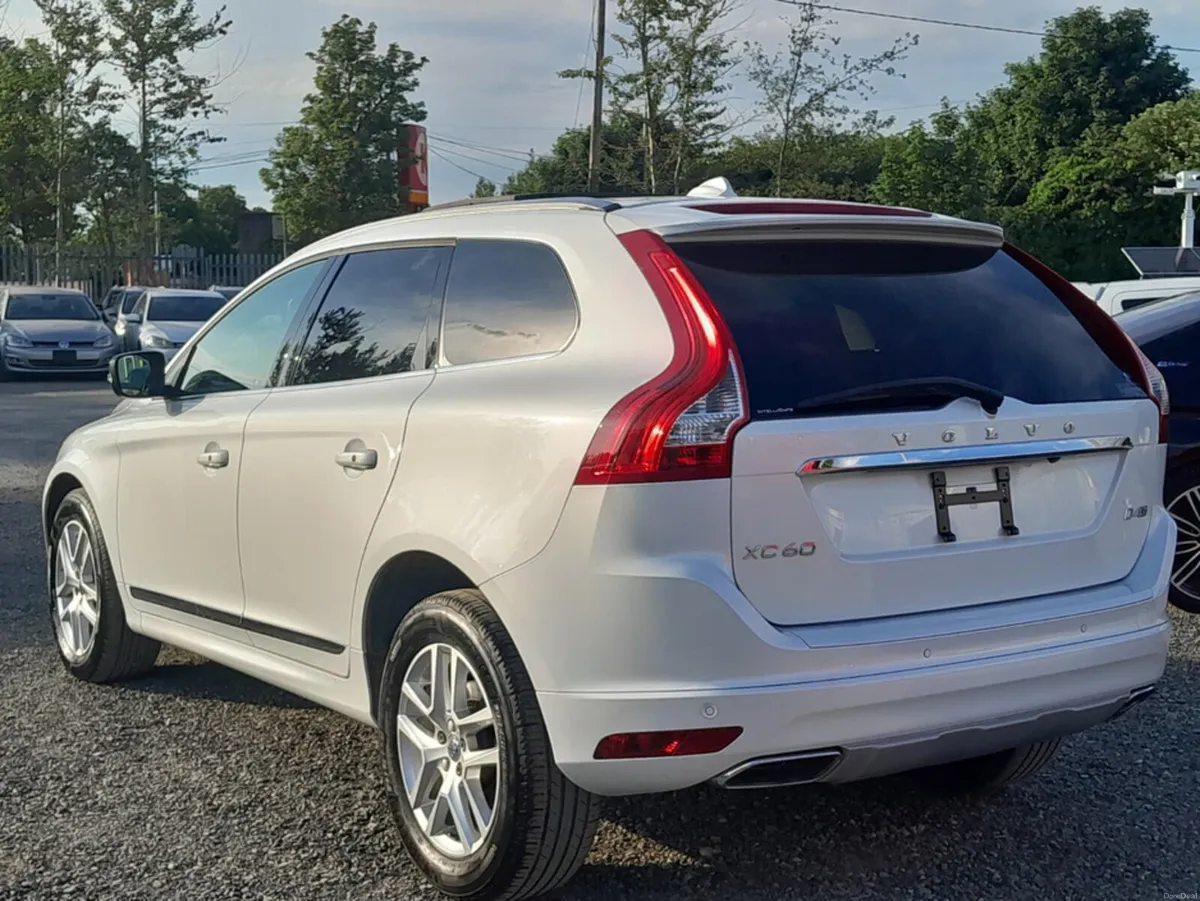 Volvo XC60 D4 CLASSIC - 2.0L Diesel Automatic (036 - Image 6