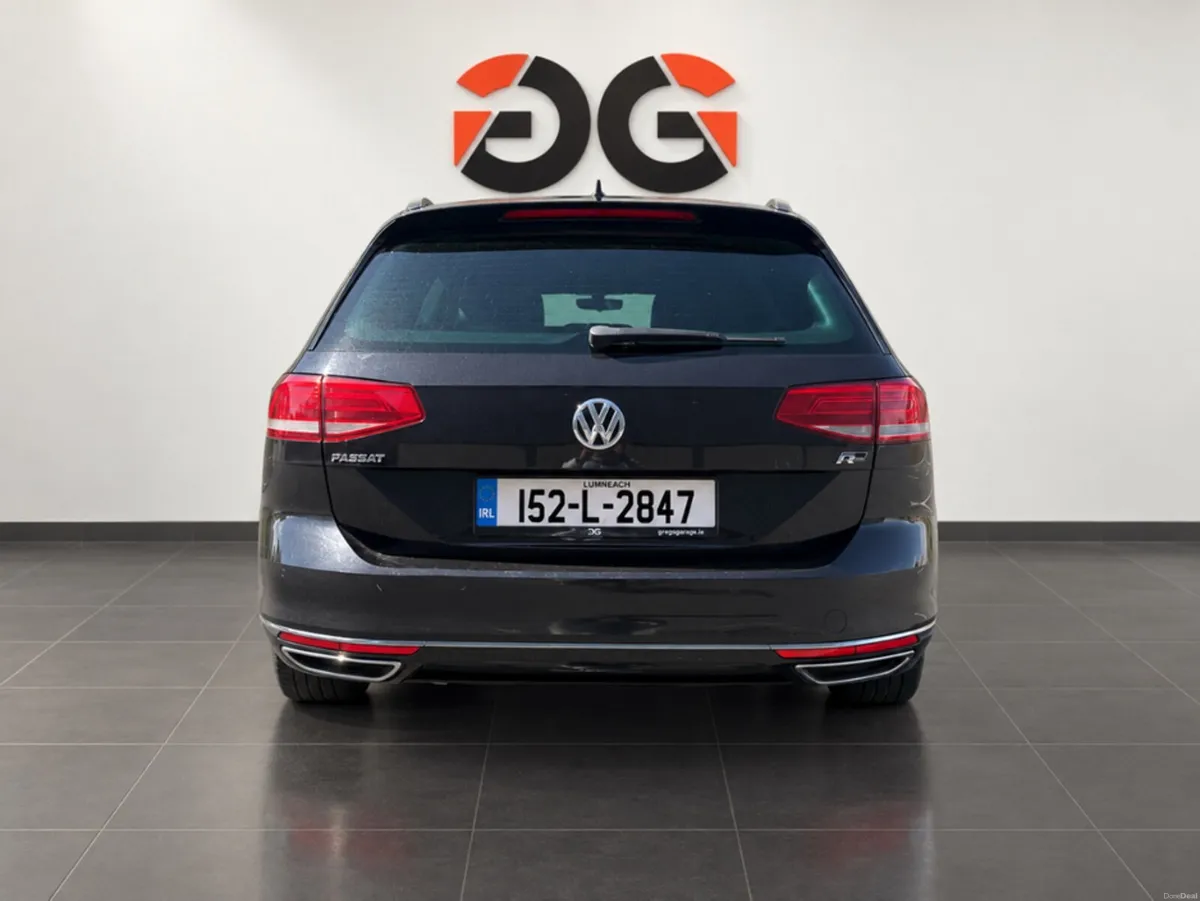 Volkswagen Passat 2.0 TDI R-LINE BLUEMOTION *NEW T - Image 4