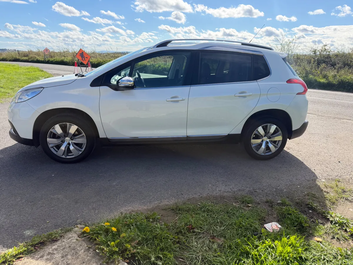 152 Peugeot 2008 Petrol 1.2 Automatic Low Mileage - Image 4