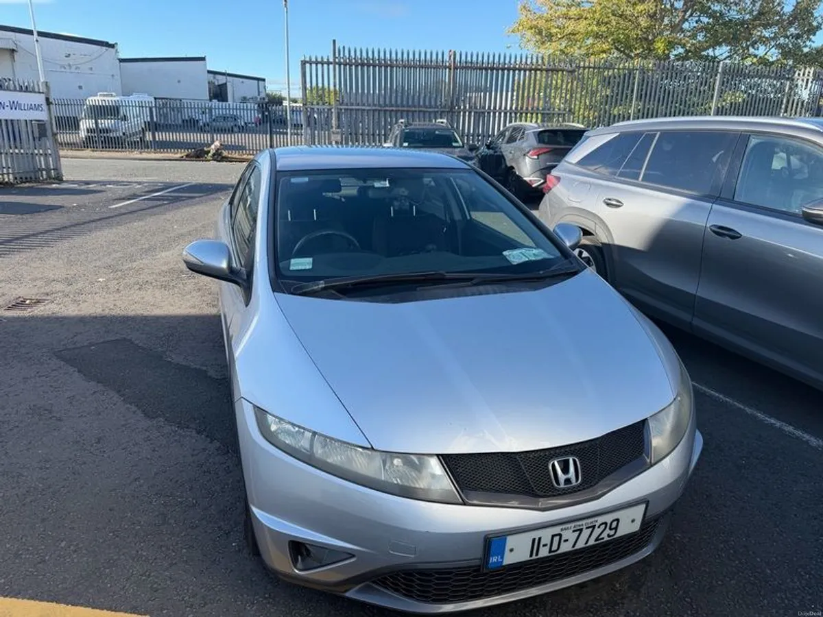 2011 Honda Civic + Pioneer radio Apple CarPlay/Abdroid Auto + two dash cam - Image 1