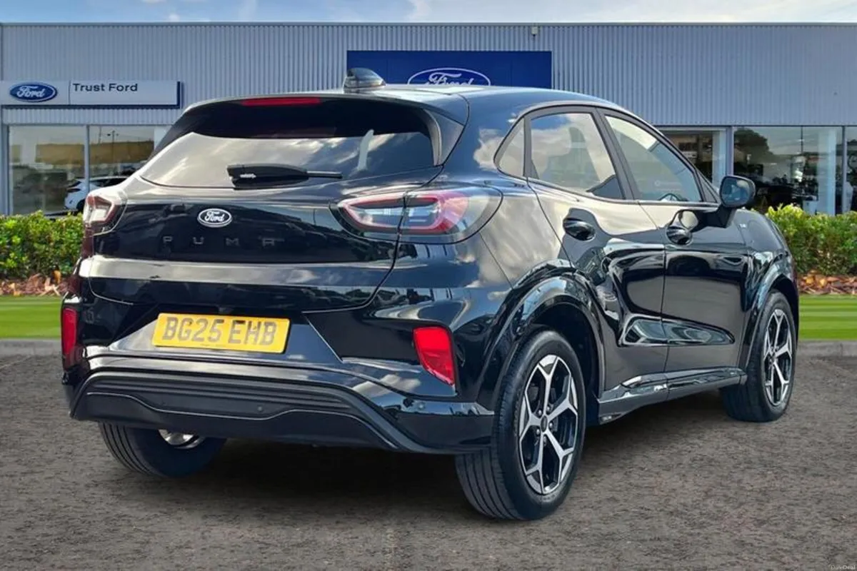Ford Puma 1.0 EcoBoost Hybrid mHEV ST-Line 5dr DCT - Image 4