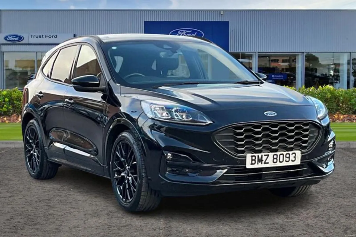 Ford Kuga 1.5 EcoBoost 150 Black Package Edition 5 - Image 1