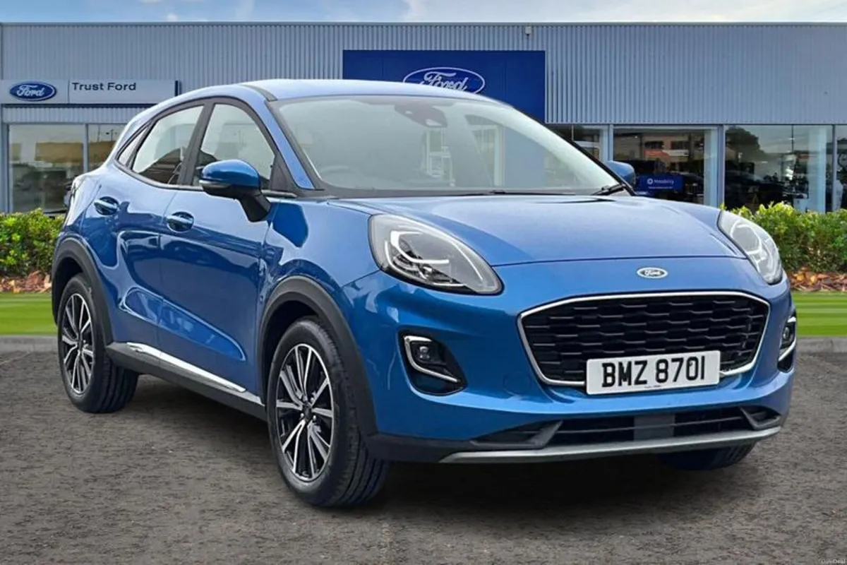 Ford Puma 1.0 EcoBoost Hybrid mHEV Titanium 5dr - Image 1