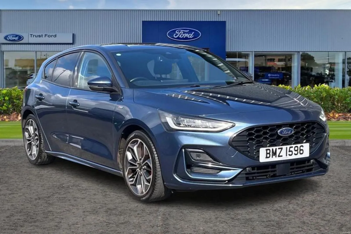 Ford Focus ST-Line X - Image 1