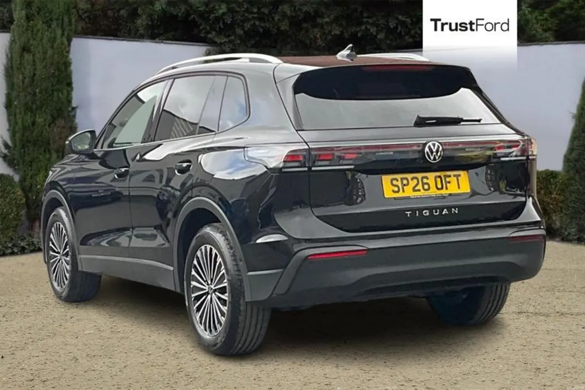 Volkswagen Tiguan 2.0 TDI Match 5dr DSG - Image 2