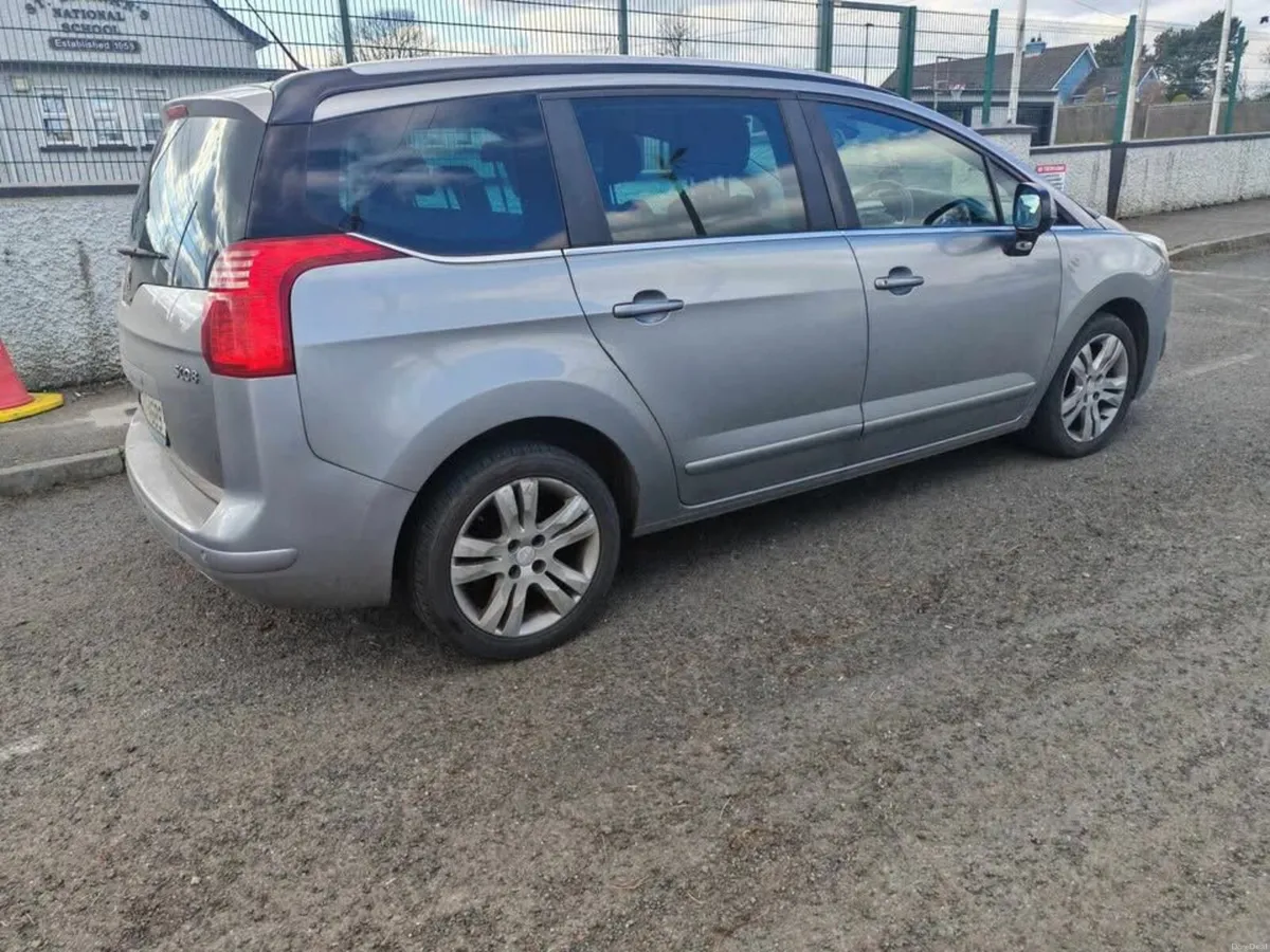 Peugeot 5008 2014 - Image 3