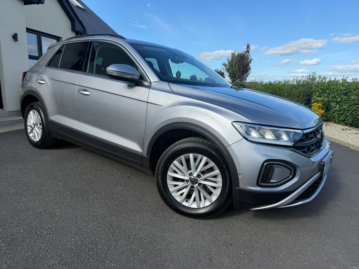 2022 (222)VW T-Roc 2.0 Diesel 116hp Life NCT 07/28 - Image 6