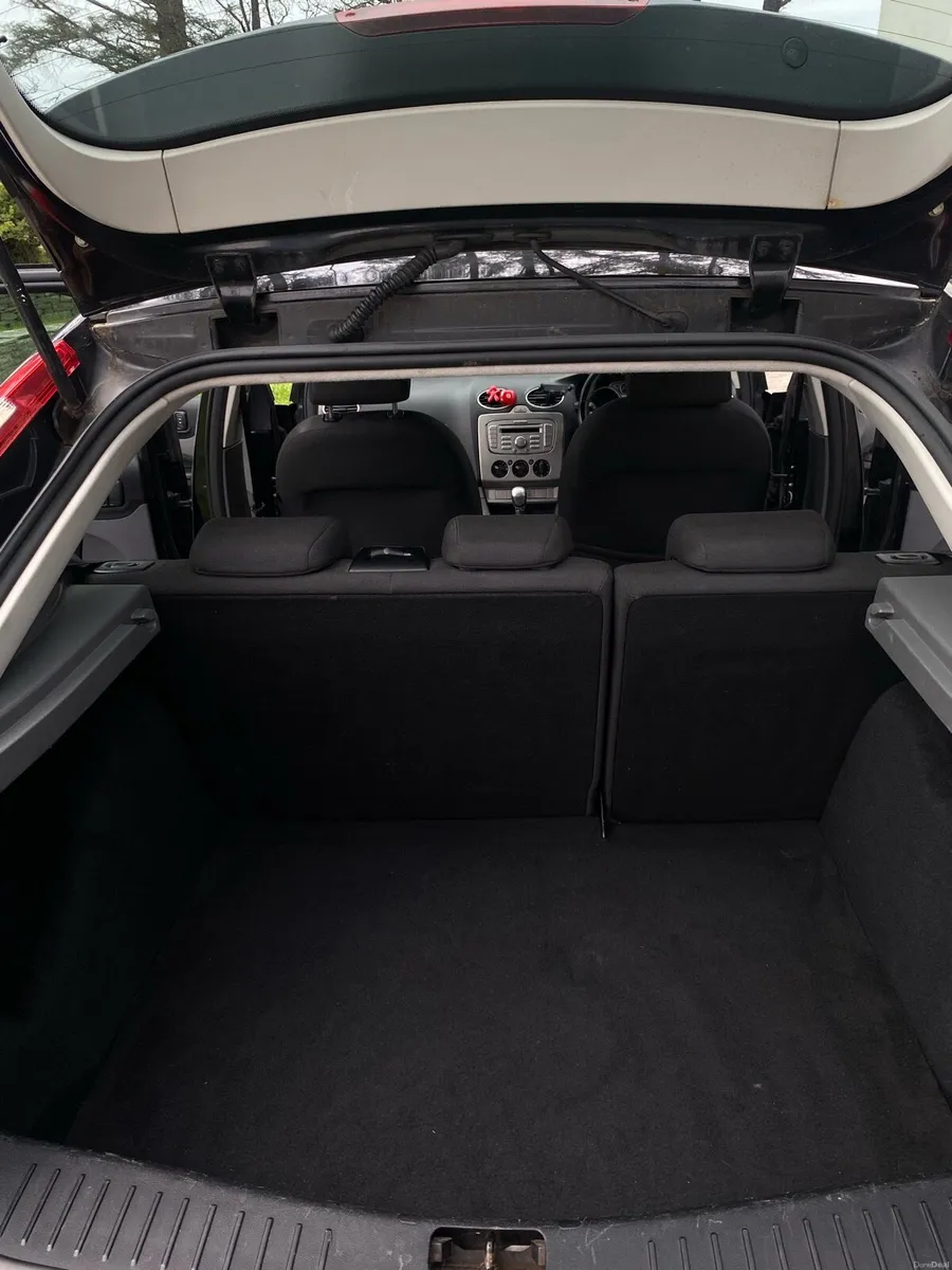 Ford Focus NEW NCT! - Image 5