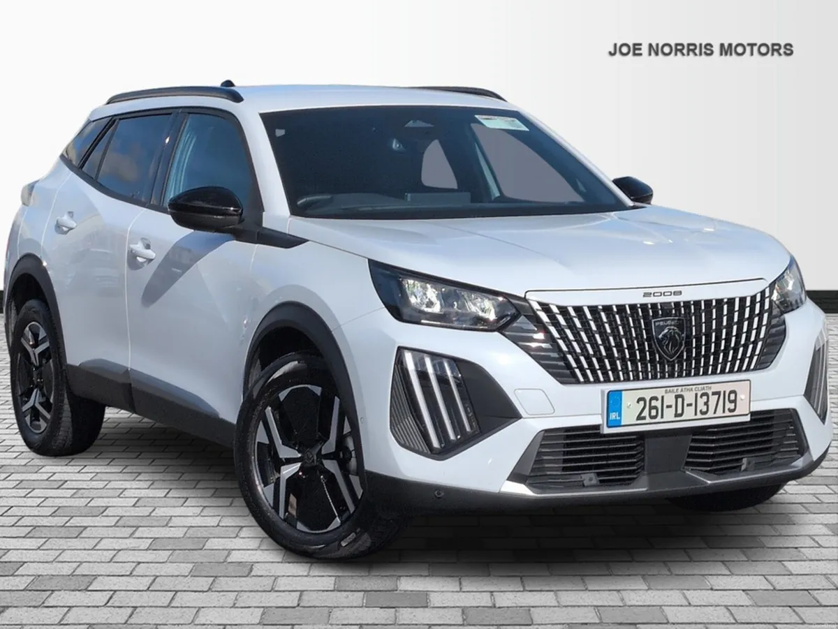 Peugeot 2008 ALLURE 1.2 MILD-HYBRID AUTOMATIC - Image 1