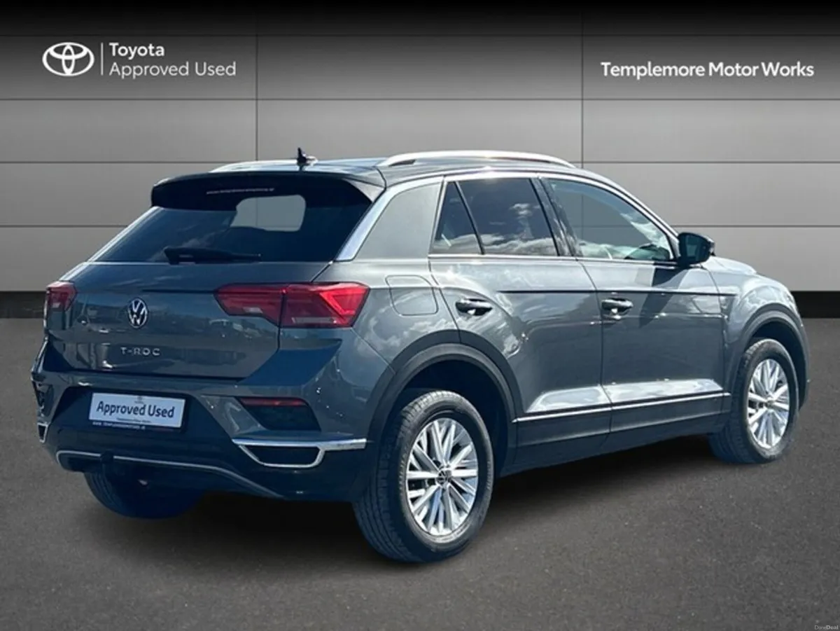 Volkswagen T-Roc DESIGN 2.0 TDI MANUAL 6SPEED FWD - Image 2